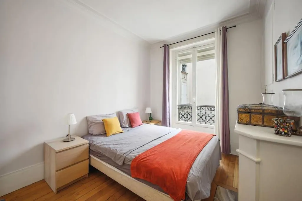 Beautiful Flat Heart Of Xiveme Apartment Paris