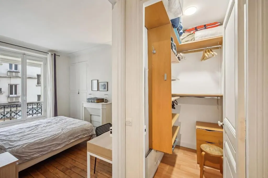 Beautiful Flat Heart Of Xiveme Apartment Paris